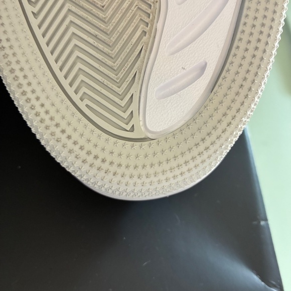 New in Box Nike Air Jordan 1 Elevate Low sneaker platform size 9 white grey gray - Picture 14 of 16